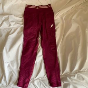 COPY - BRAND NEW DOYOUEVEN Scrunch Seamless Leggi…